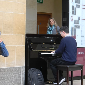 国产乡下三级全黄三级
